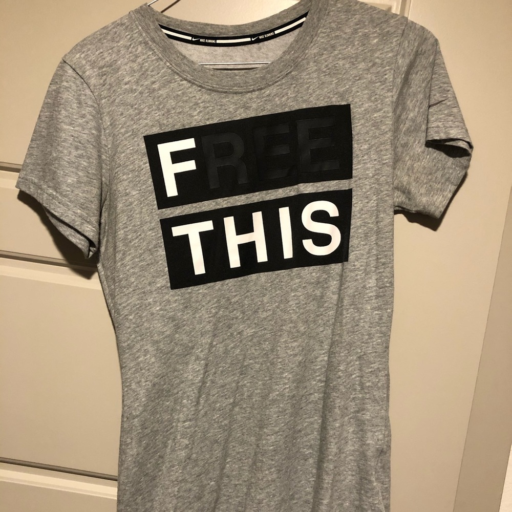 Nike Free This Tshirt